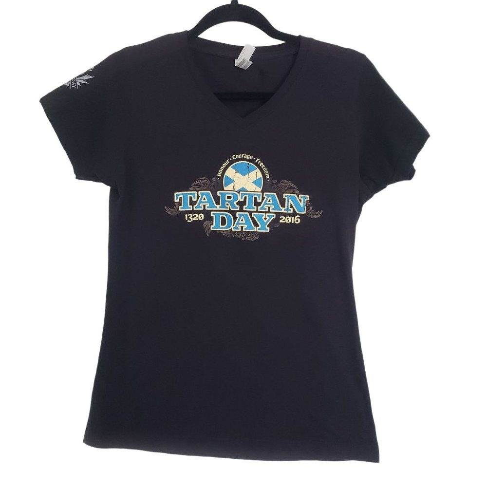 LIVE AND TELL WOMEN TSHIRT SIZE M